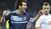 'Hat-trick' de Messi en la victoria de Argentina