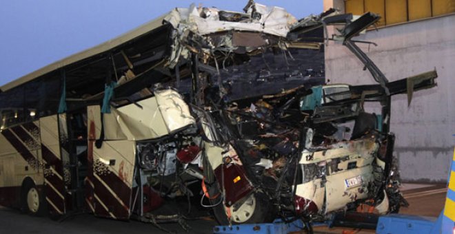 Mueren 22 niños belgas en un accidente de autobús en Suiza