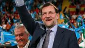 Rajoy vende un PP sin "escándalos" para gobernar Andalucía