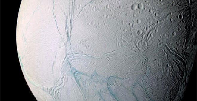 La NASA halla condiciones de vida favorables en una luna de Saturno