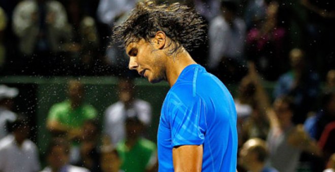 Nadal se retira y deja vía libre a Djokovic
