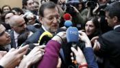 Rajoy calla ante el tijeretazo social del Gobierno