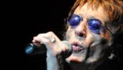 Robin Gibb, miembro de los Bee Gees, en coma por neumonía