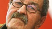 Günter Grass, ingresado en el hospital por problemas cardíacos
