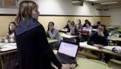 Andalucía reprueba el golpe del Gobierno a las oposiciones docentes
