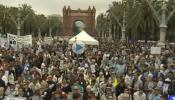 Miles de personas protestan en Barcelona por los recortes en ayudas a la discapacidad