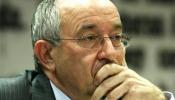 Fernández Ordóñez adelanta un mes su salida como gobernador del Banco de España