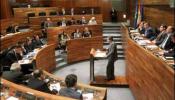 Asturias recurrirá al Constitucional los recortes en sanidad y educación