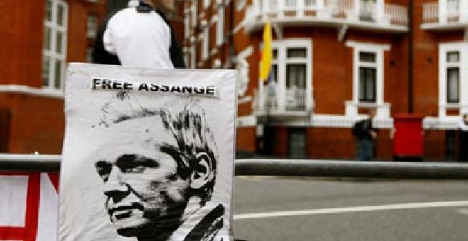 Garzón y Assange hablan hoy desde la Embajada de Ecuador en Londres