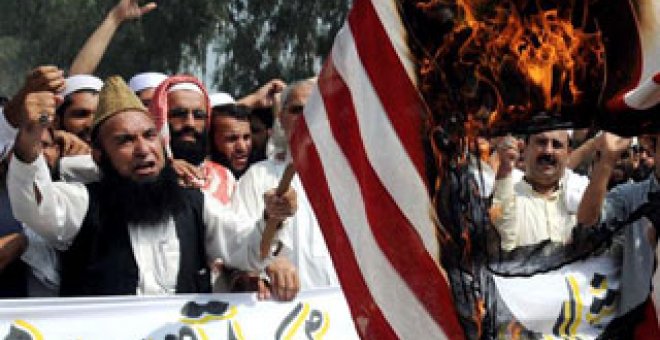 Al Qaeda y Hizbulá alientan las protestas islamistas contra EEUU