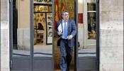 Dimite un conseller valenciano por su imputación en el 'caso cooperación'