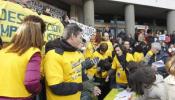 Jueces, fiscales y abogados piden a Rajoy hablar "de poder ejecutivo a poder judicial"