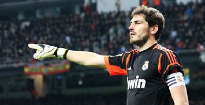 Iker Casillas, mejor portero del año por quinta vez