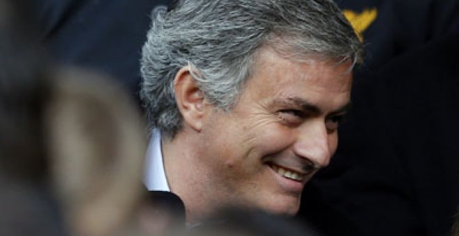 Mourinho prosigue sus flirteos con la Premier