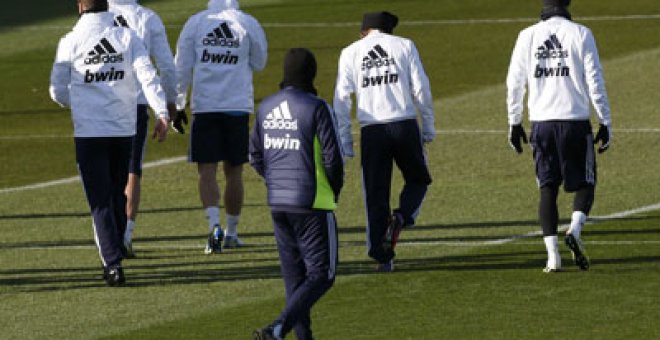 El Real Madrid se aferra a Cristiano en el primer acto contra el Valencia