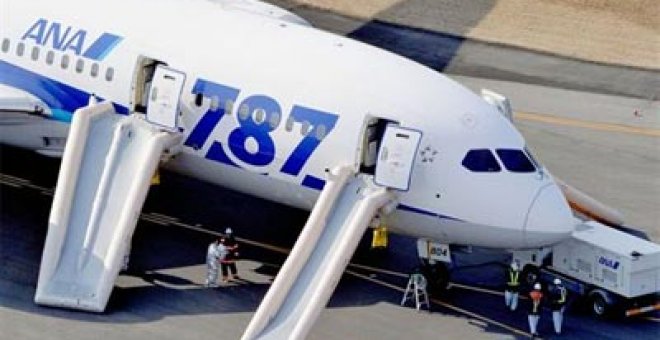 Los Boeing 787 desaparecen de los cielos tras prohibirlos en EEUU y Europa