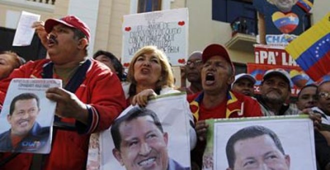 Chávez se está sometiendo a tratamientos "sumamente complejos y duros"