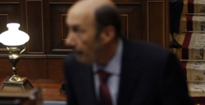 Rajoy hace oposición de Rubalcaba