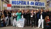 Denuncian la 'transfusión' de pacientes de la sanidad pública a la privada a golpe de 'call-center'