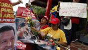Miles de personas acompañan a los restos de Chávez hasta el Museo de la Revolución