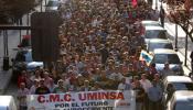 Miles de personas se manifiestan en Mieres por el futuro del carbón