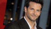 Bradley Cooper, el soltero de oro de Hollywood, vive con su madre