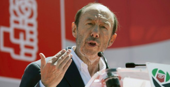 Rubalcaba: "La derecha no sabe qué hacer con España"