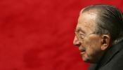 'El Divo' Andreotti, siete veces primer ministro italiano, muere en Roma a los 94 años