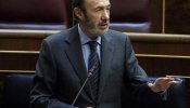 Rubalcaba ofrece a Rajoy pactar la posición ante la UE en un pleno extraordinario