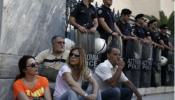 El Gobierno griego exige el desalojo de la sede de radiotelevisión pública