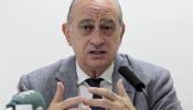 Fernández Díaz sobre ETA: "Si esperan negociar, necesitarán más paciencia que el santo Job"