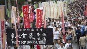 Masiva manifestación en Hong Kong por el sufragio universal
