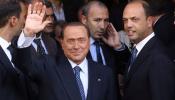 Renuncian los ministros de Berlusconi del Gobierno italiano