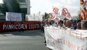 Los trabajadores de Panrico piden en Barcelona una "huelga general"