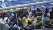 Un buque con 254 inmigrantes es rescatado por la guardia costera italiana