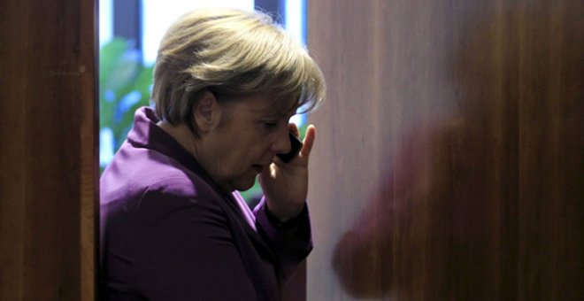 Merkel sospecha que EEUU ha espiado su teléfono móvil