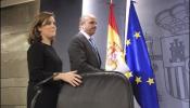 El Gobierno niega que haya "ruptura" con Aznar