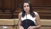 Una diputada de Ciutadans pide amparo al Parlament al acusar al consejero Puig de un trato sexista