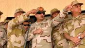 El jefe del Ejército: "Los militares llevarán a Egipto a la libertad"