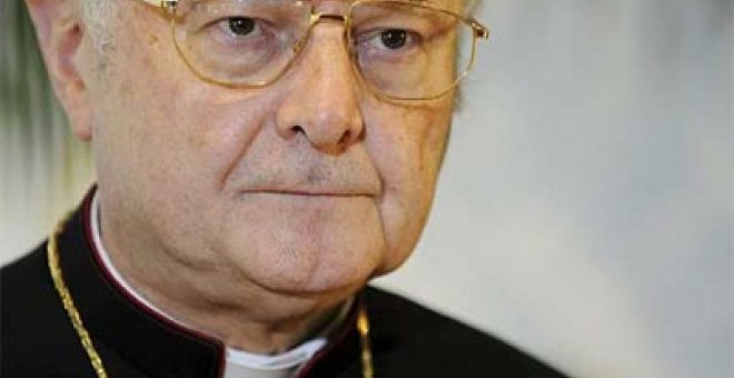 El Papa, "consternado" por los casos de pederastia