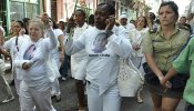 Las Damas de Blanco no cejan en su campaña contra Castro