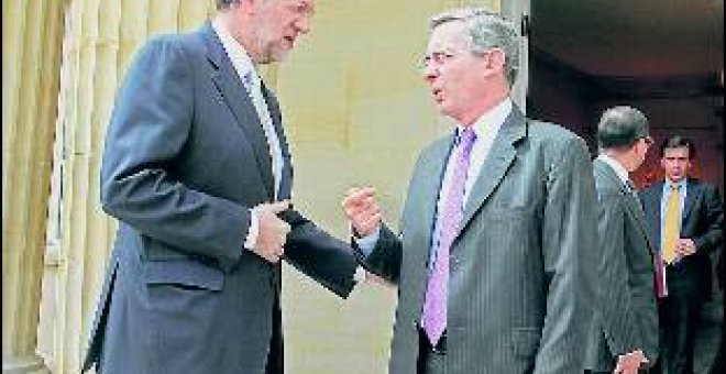 Rajoy y Uribe piden a Chávez que colabore contra el terrorismo