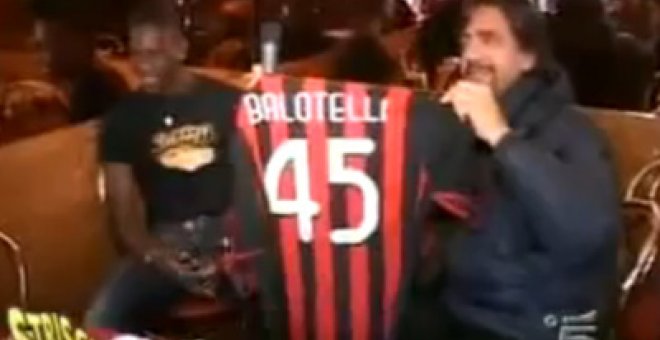 Mourinho se carga al traidor Balotelli