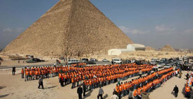 Más de 4.500 niños baten un récord faraónico