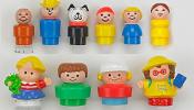 Sanidad advierte del riesgo de asfixia de los muñecos 'Little People'