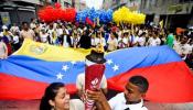 Chávez exhibe su revolución en los fastos del Bicentenario