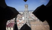 Santa Maria del Mar torna a lluir la façana original