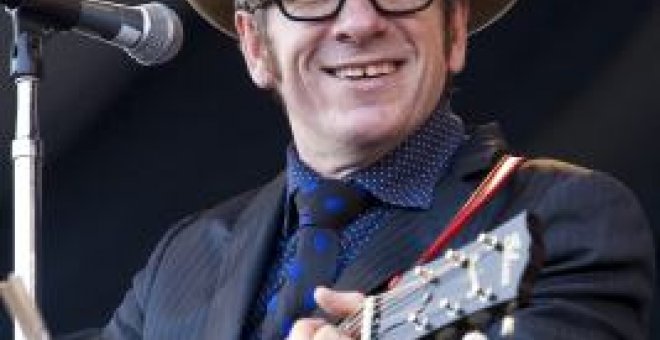 Elvis Costello cancela sus conciertos en Israel ante la "humillación" a los palestinos