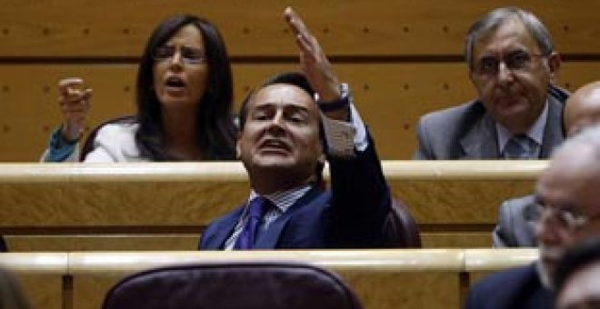 El PP pide a gritos la dimisión de Zapatero en el Senado