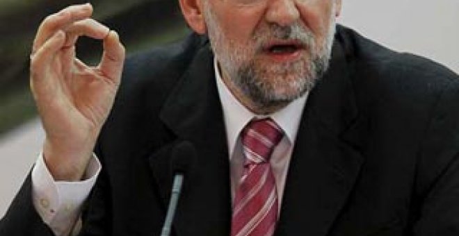 Rajoy propone prohibir por ley el déficit